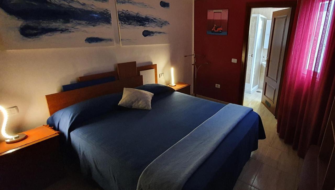 Habitacion Doble Con Bano Privado En Tenerife, Canary Islands La Laguna  Exterior photo